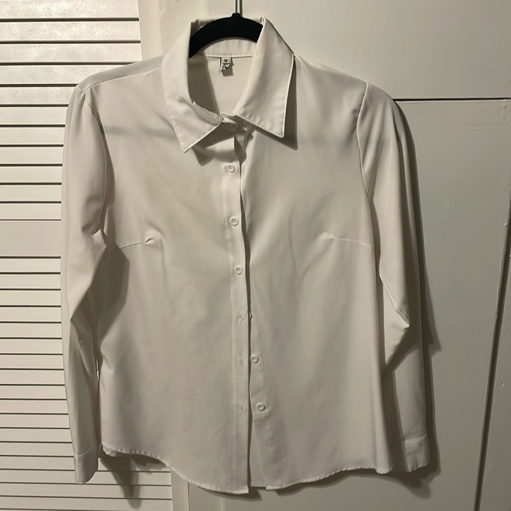 long sleeve blouse cotton/spandex size med